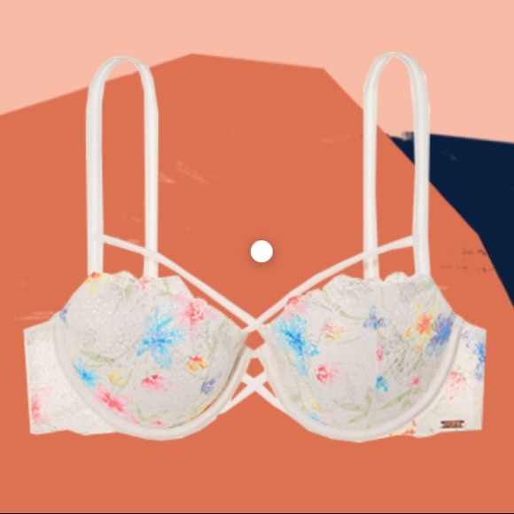 Victoria’s Secret Pink Date Night Bra - Picture 5 of 5